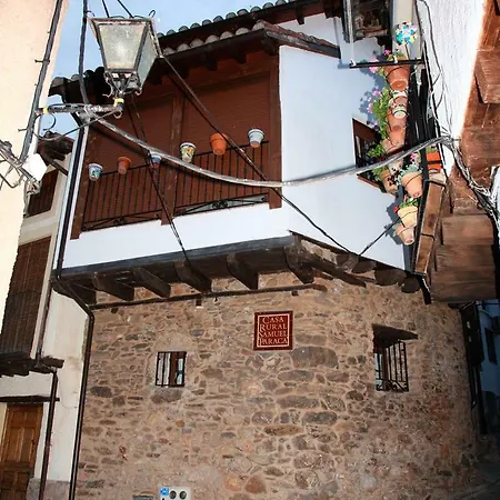 Casa Rural Samuel Paraca * Guisando