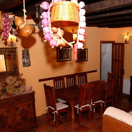 Casa Rural Samuel Paraca Guisando